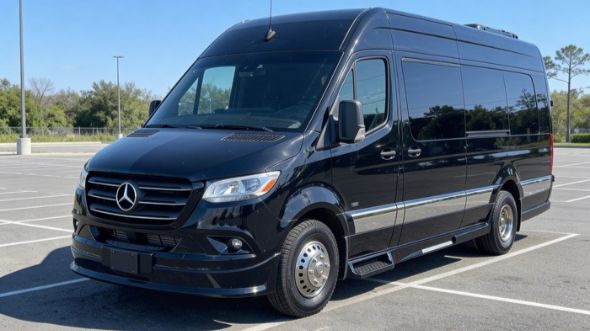 savannah 8 passenger sprinter van